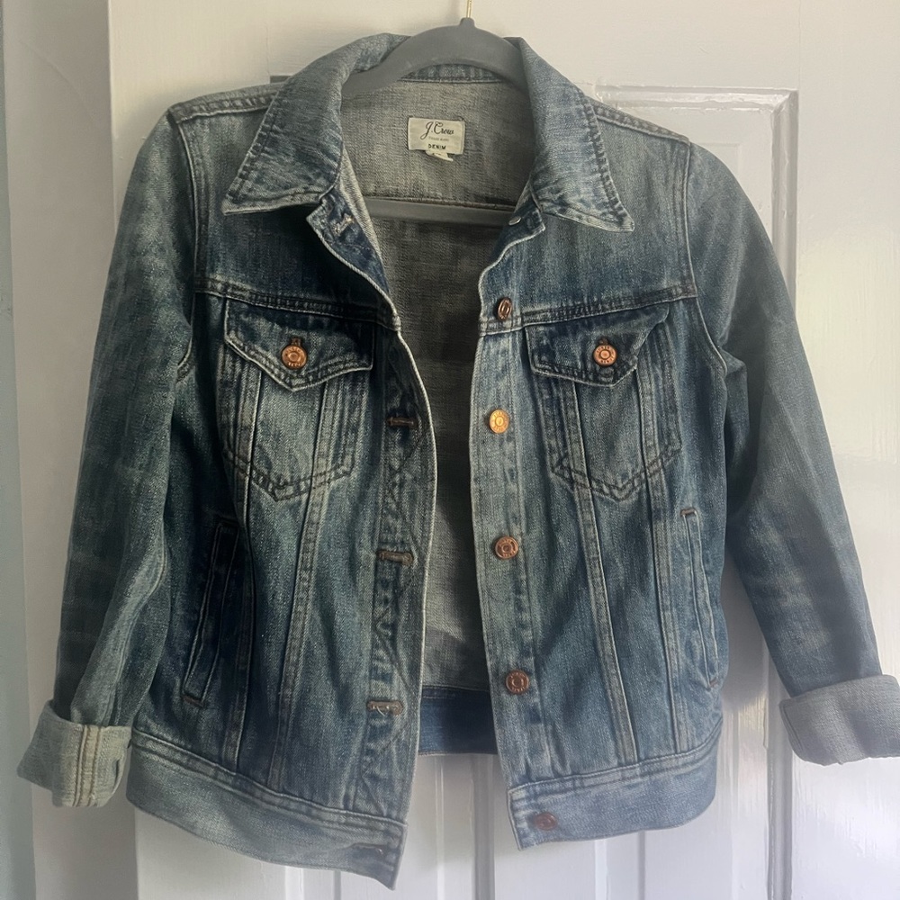 JCREW XS DENIM JACKET LIGHTLY WORN